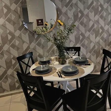 2 Bedrooms, 2 Bathrooms, 2 Balconys Apartament *