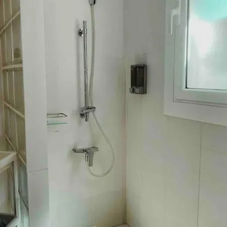 2 Bedrooms, 2 Bathrooms, 2 Balconys Apartament *