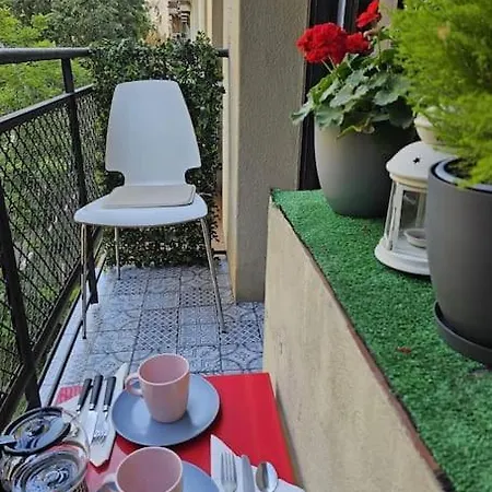 2 Bedrooms, 2 Bathrooms, 2 Balconys Apartament *